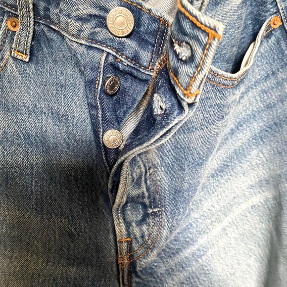 High rise Levi jeans - Picture 3 of 5